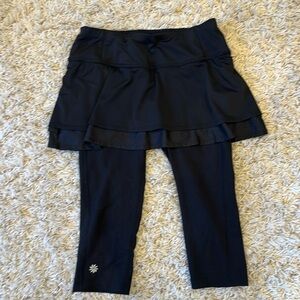 Athleta tennis skirt with leggings
